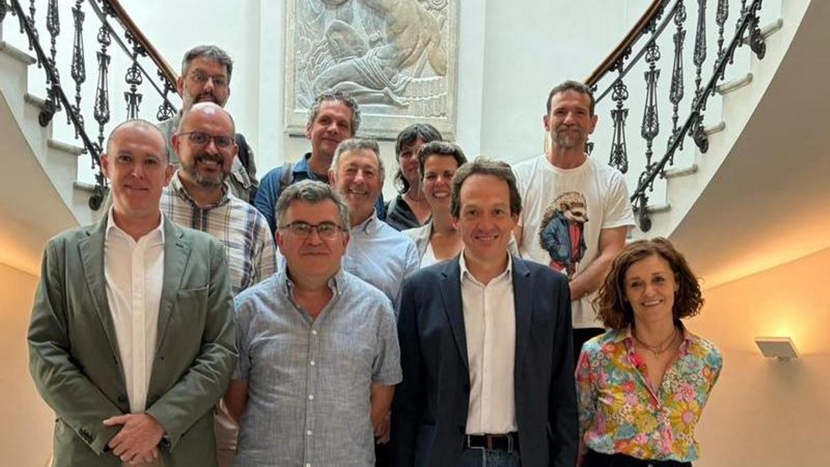 Foto de familia del anuncio de las ayudas de 1,2 millones para el sector ecológico balear.