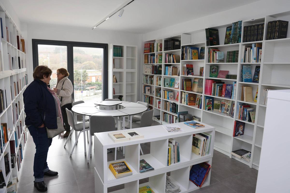La sala de la biblioteca de la Casa da Cultura.