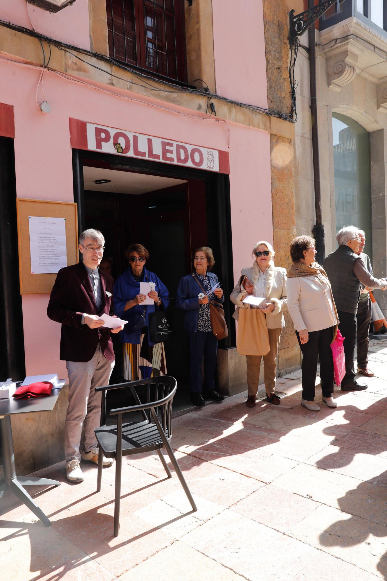 Últimos versos en la librería Polledo