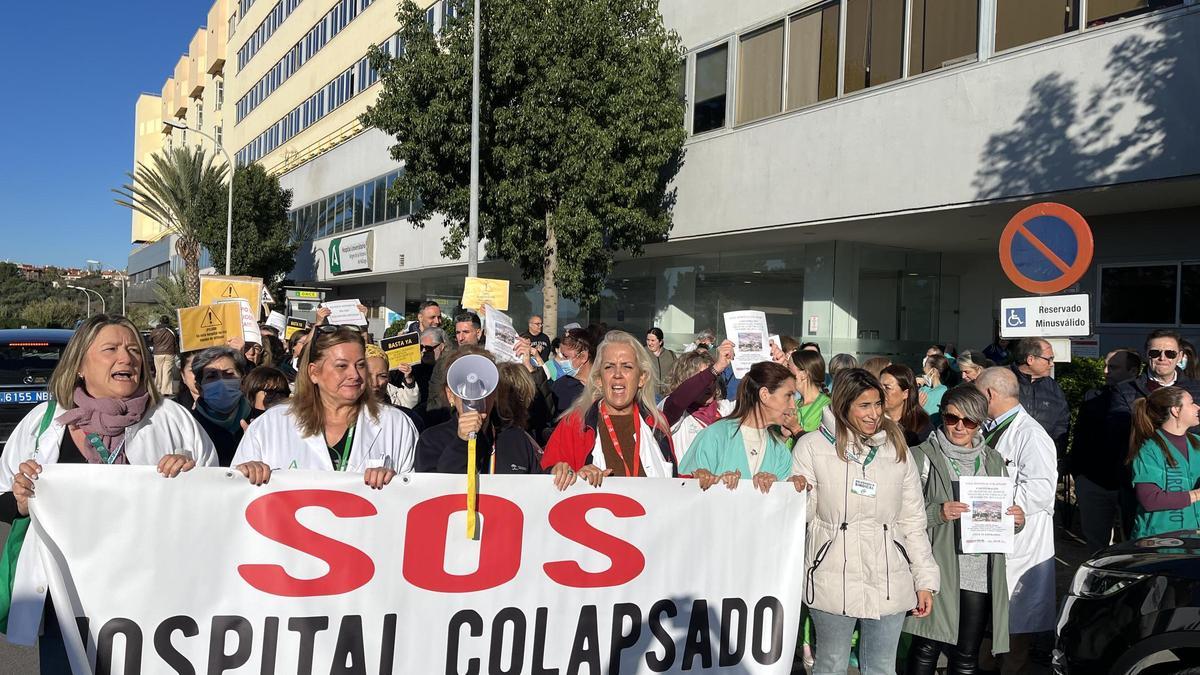 Nueva concentración en el Hospital Clínico de Málaga para denunciar la ...
