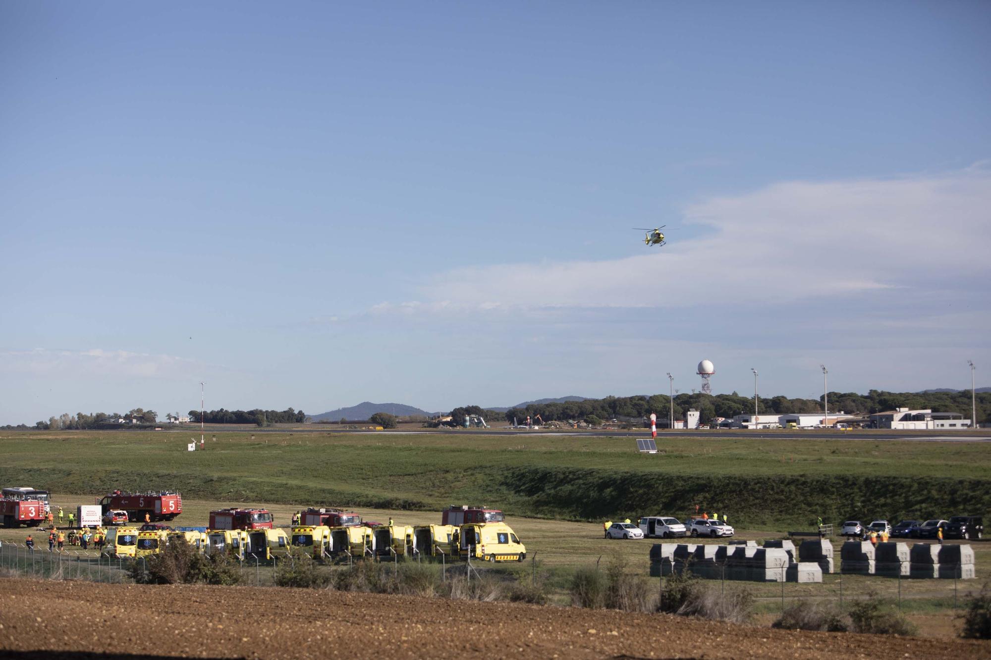 Simulacre d'accident aeri a l'aeroport de Girona