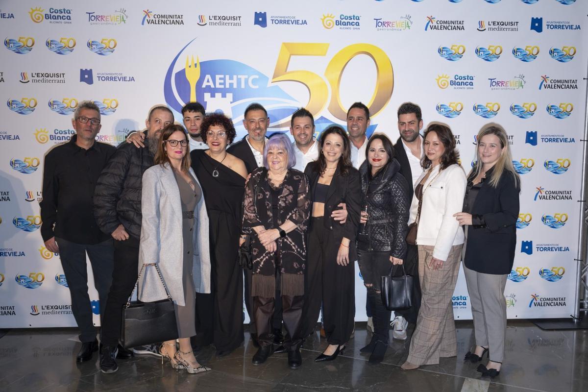 Una gran noche para la hostelería de Torrevieja para celebrar el 50 aniversario de su asociación