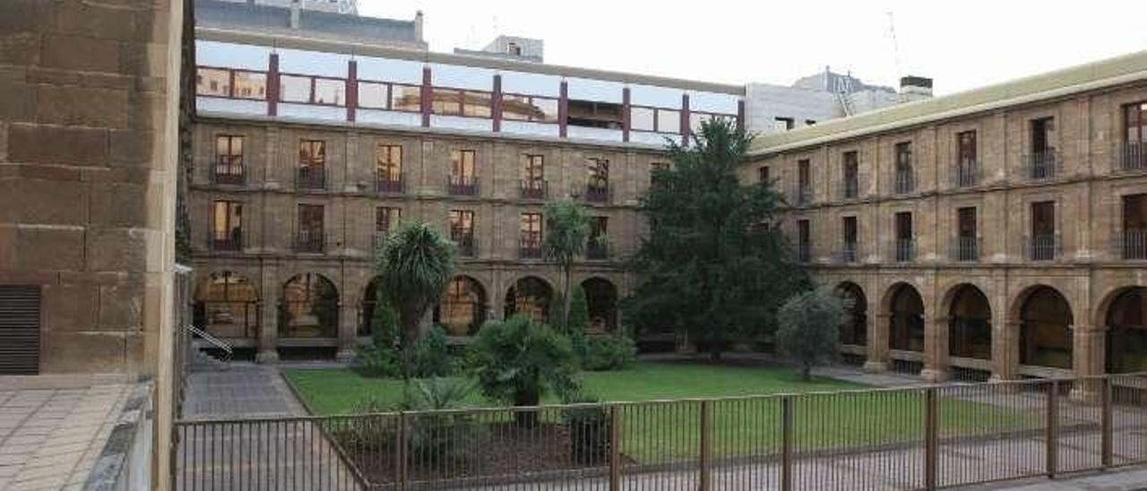 Sede de la Agencia Tributaria en Oviedo.