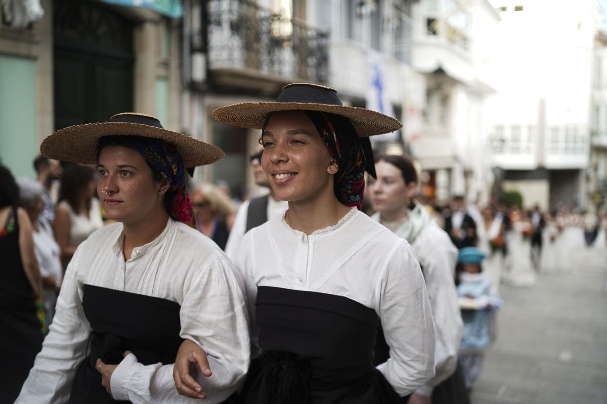 Betanzos abrió sus fiestas de San Roque con el pregón de Dolores Vázquez y el nombramiento de la representante Betanzos abrió sus fiestas de San Roque con el pregón de Dolores Vázquez y el nombramiento de la representante