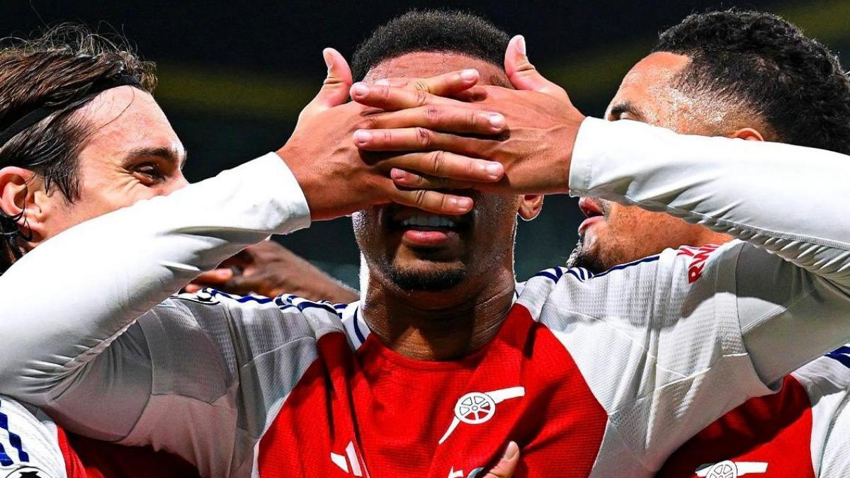 Gabriel emuló la icónica celebración de Gyökeres