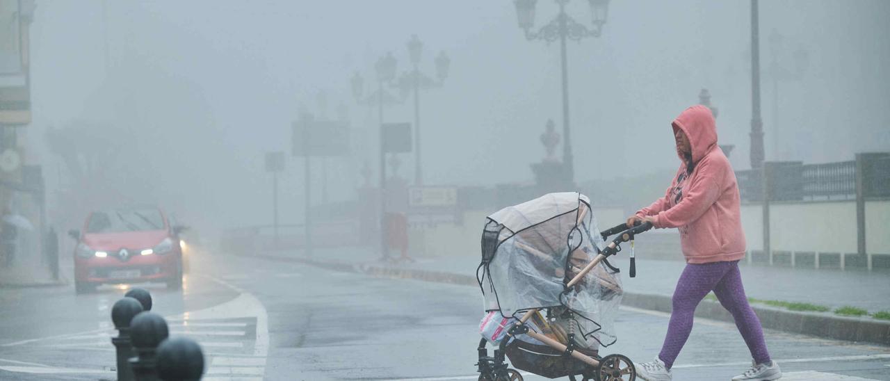 La tormenta 'Hermine' deja Tenerife sumida en niebla