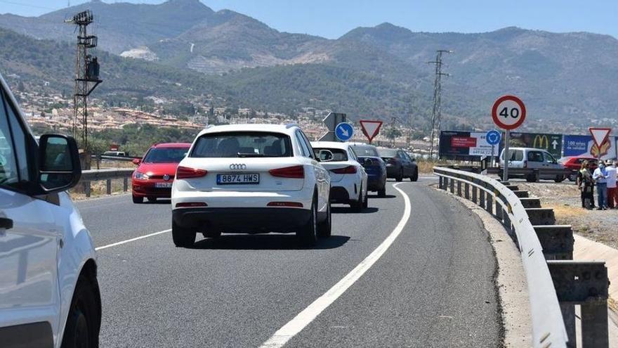 Alhaurín refuerza su seguridad vial con pasos inteligentes y un radar