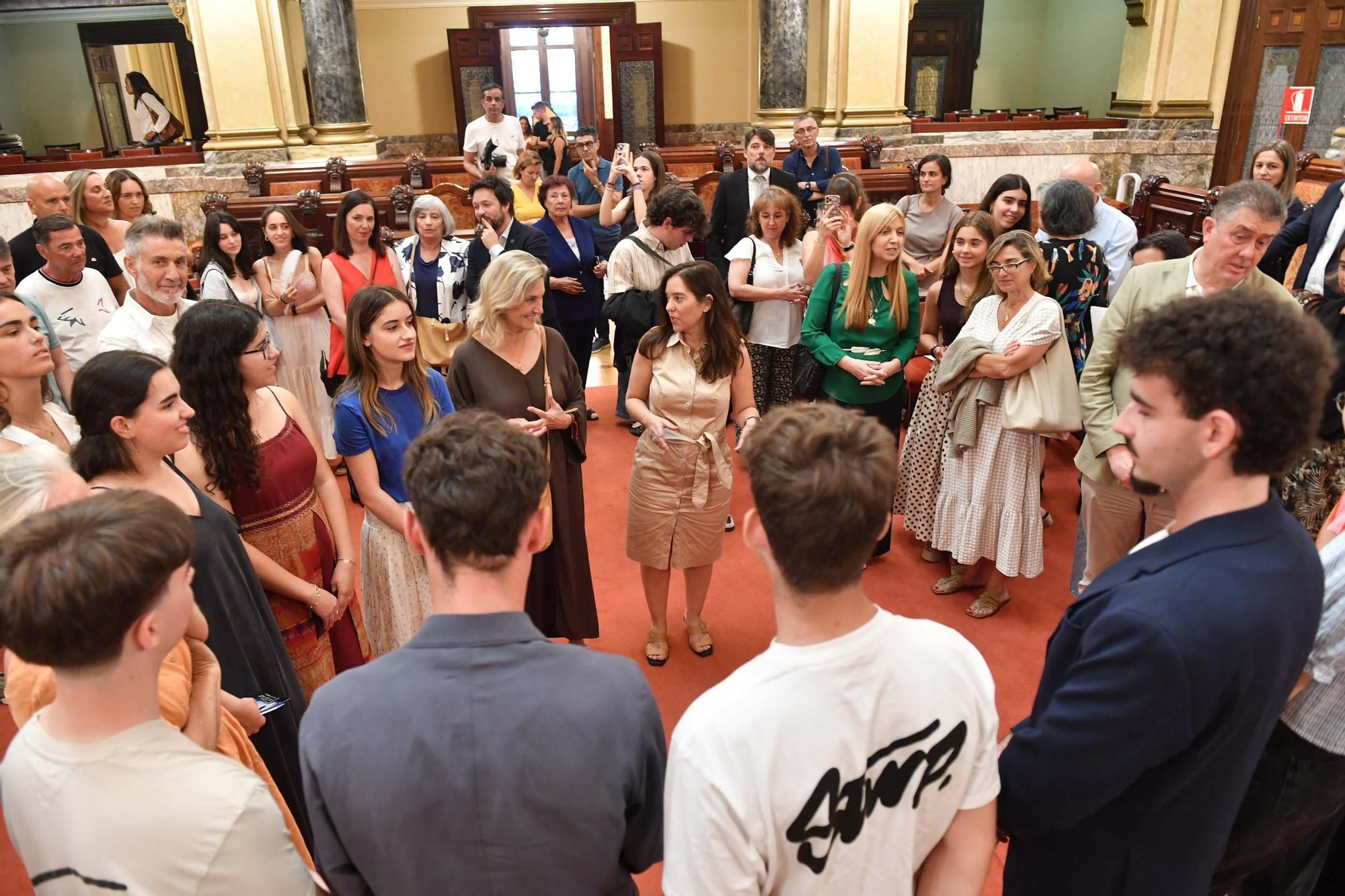 Homenaje en María Pita a los alumnos con mejores expedientes en la PAU 2025