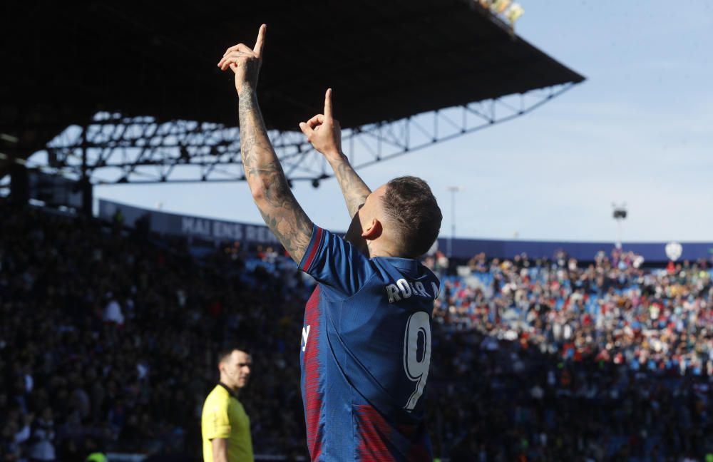 Las mejores fotos del Levante UD - Granada CF