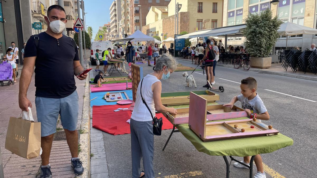 Abuelos, padres y niños pudieron compartir espacio de ocio.