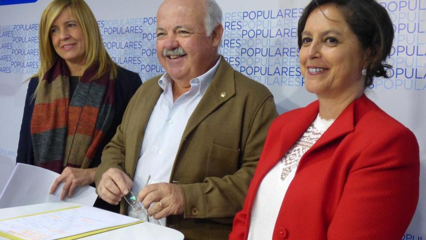 El PP califica la Ley de Sostenibilidad del Sistema Sanitario de la Junta de &quot;inútil&quot;