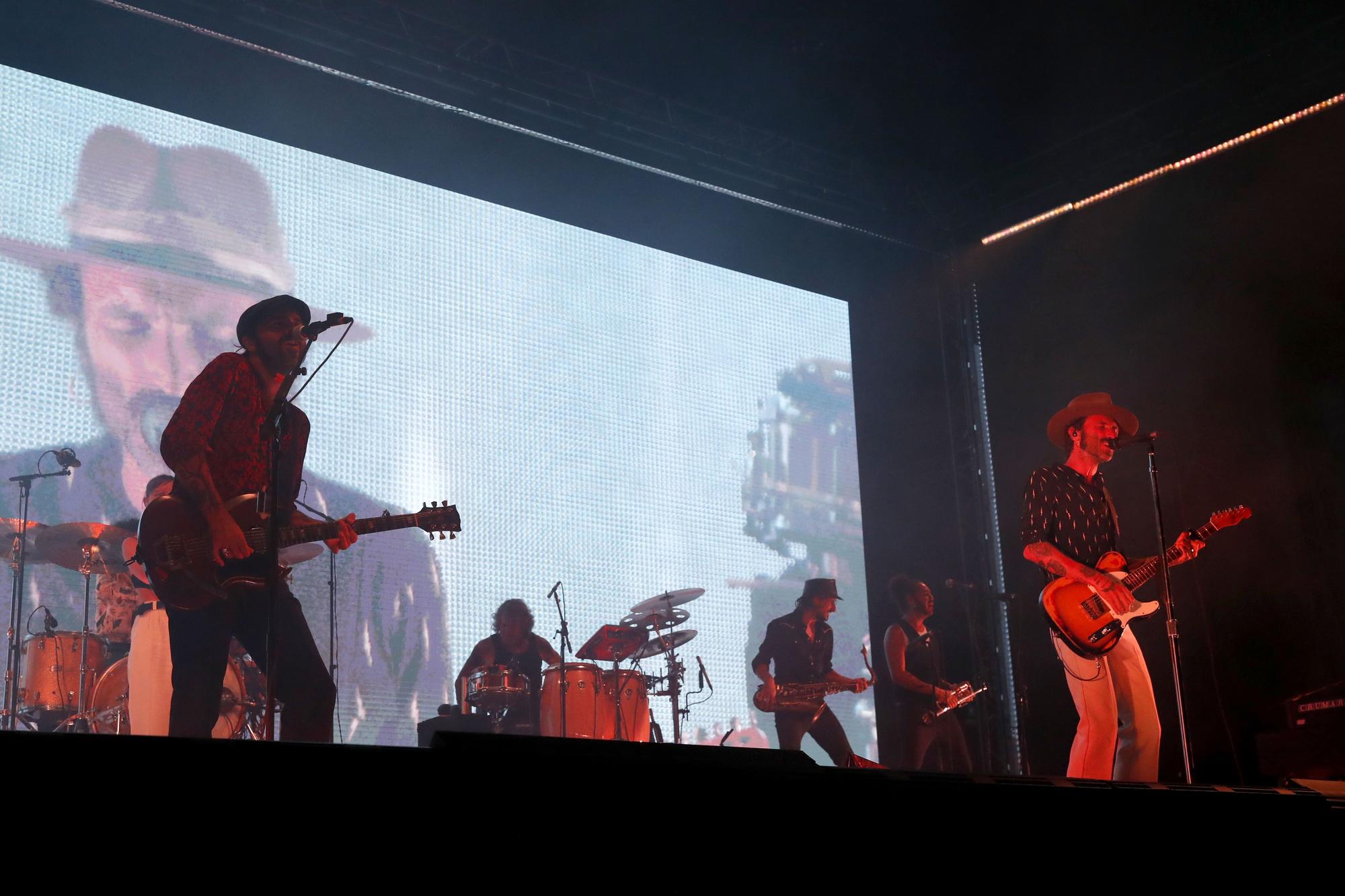 Leiva encandila a Castrelos con un directo lleno de emoción y sentimiento