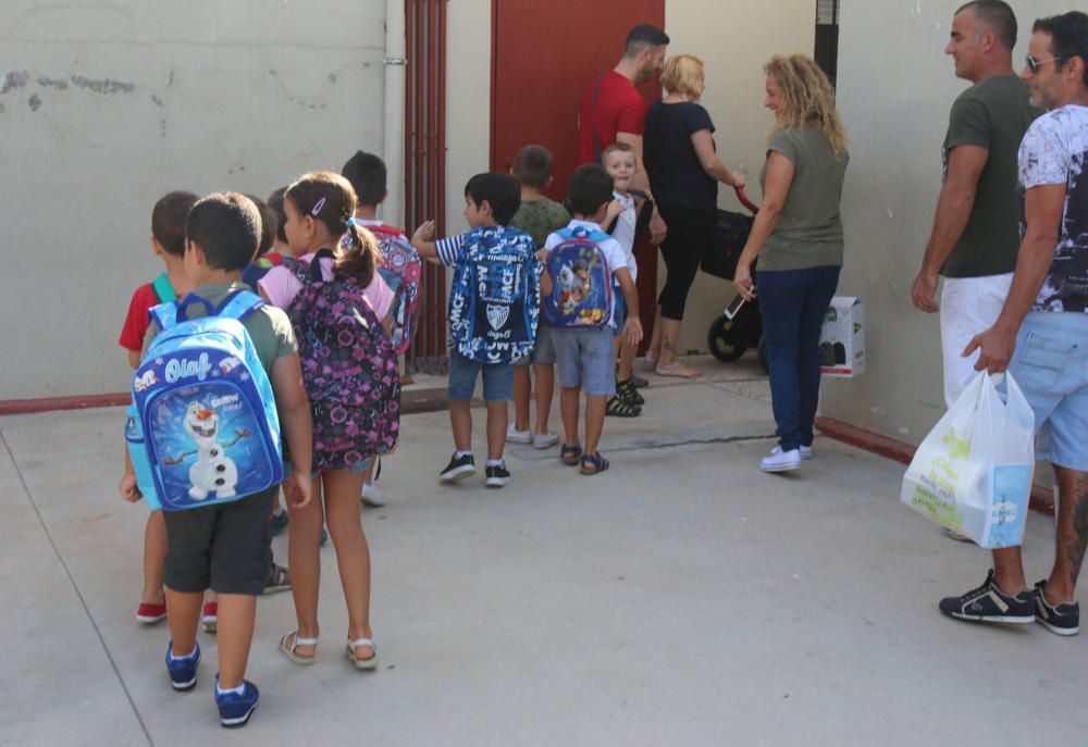 Los niños de Infantil y Primaria vuelven al cole después de las vacaciones