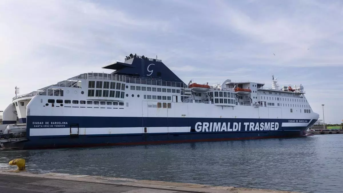 Trasmed revoluciona la ruta con Ibiza con un ferri-hotel desde València