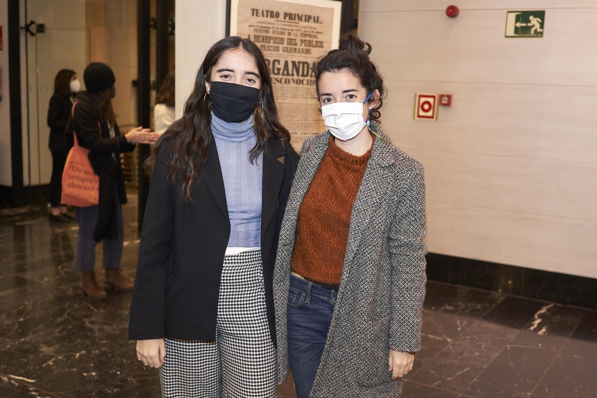 Aina Martos y María del Mar Martos.