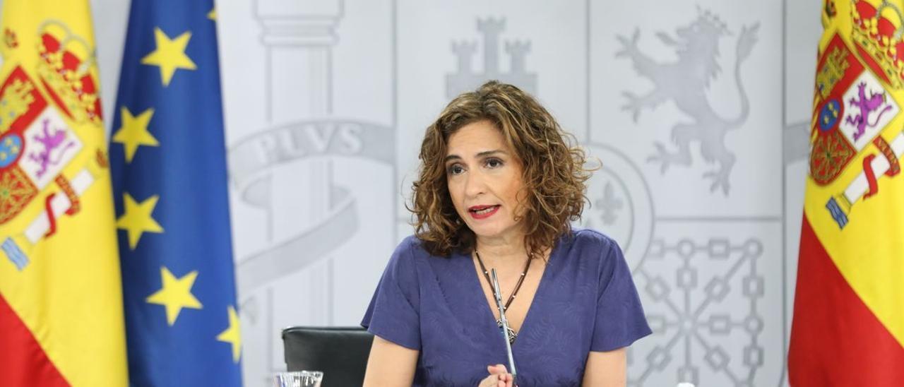 La ministra d’Hisenda, María Jesús Montero, en la roda de premsa posterior al Consell de Ministres