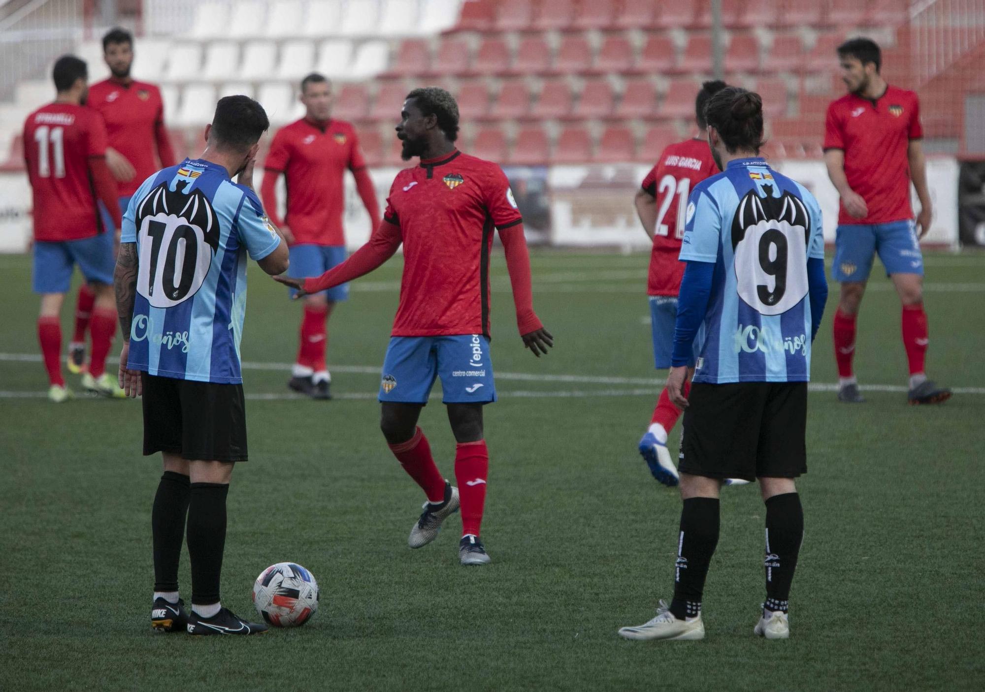 Empate entre el Atlético Saguntino y el CD Acero, en un inusual  derbi, con el Saguntino como local en el Fornás.