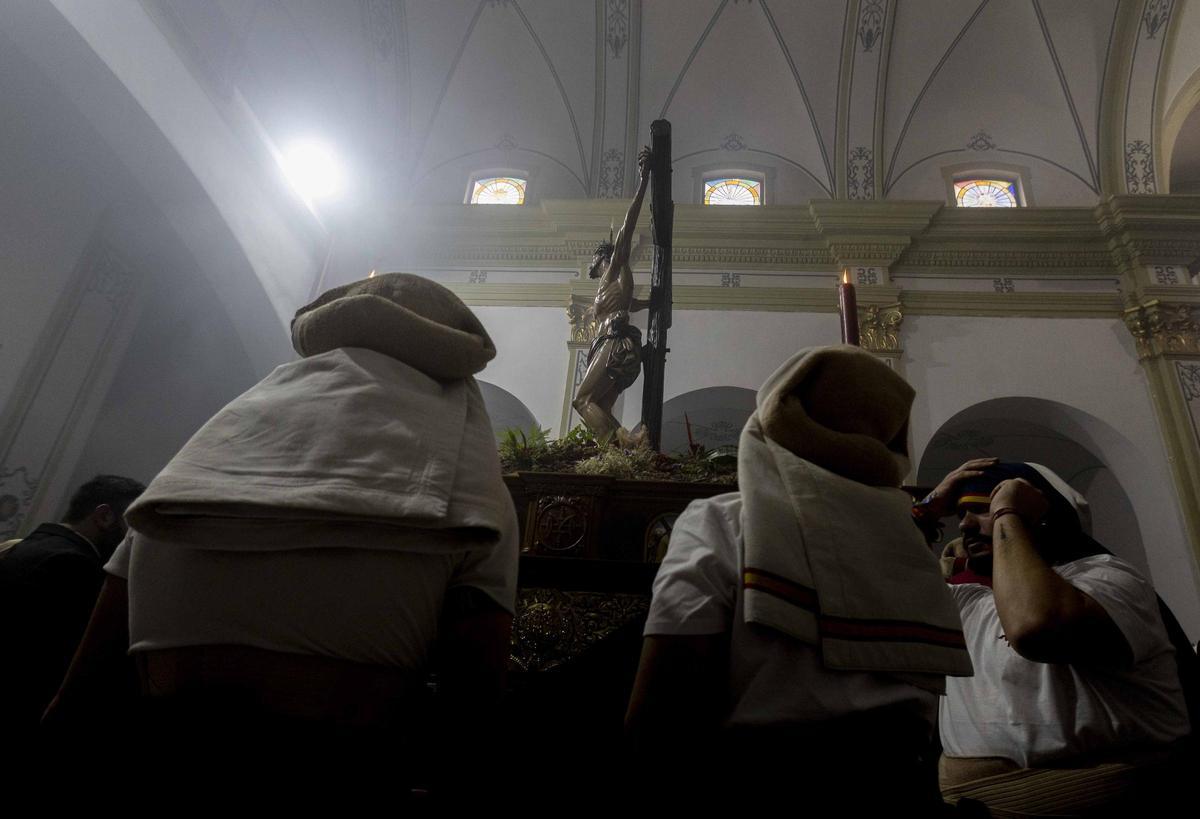Semana Santa en Alicante 2026: Procesión de la Hermandad Penitencial Mater Desolata en el Viernes Santo
