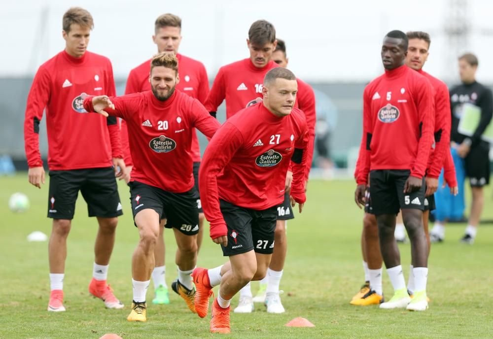 El Celta apura su preparación en A Madroa antes de viajar a Inglaterra