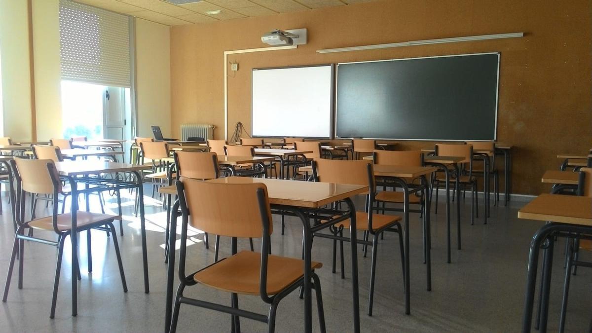 Imatge d'una aula buida