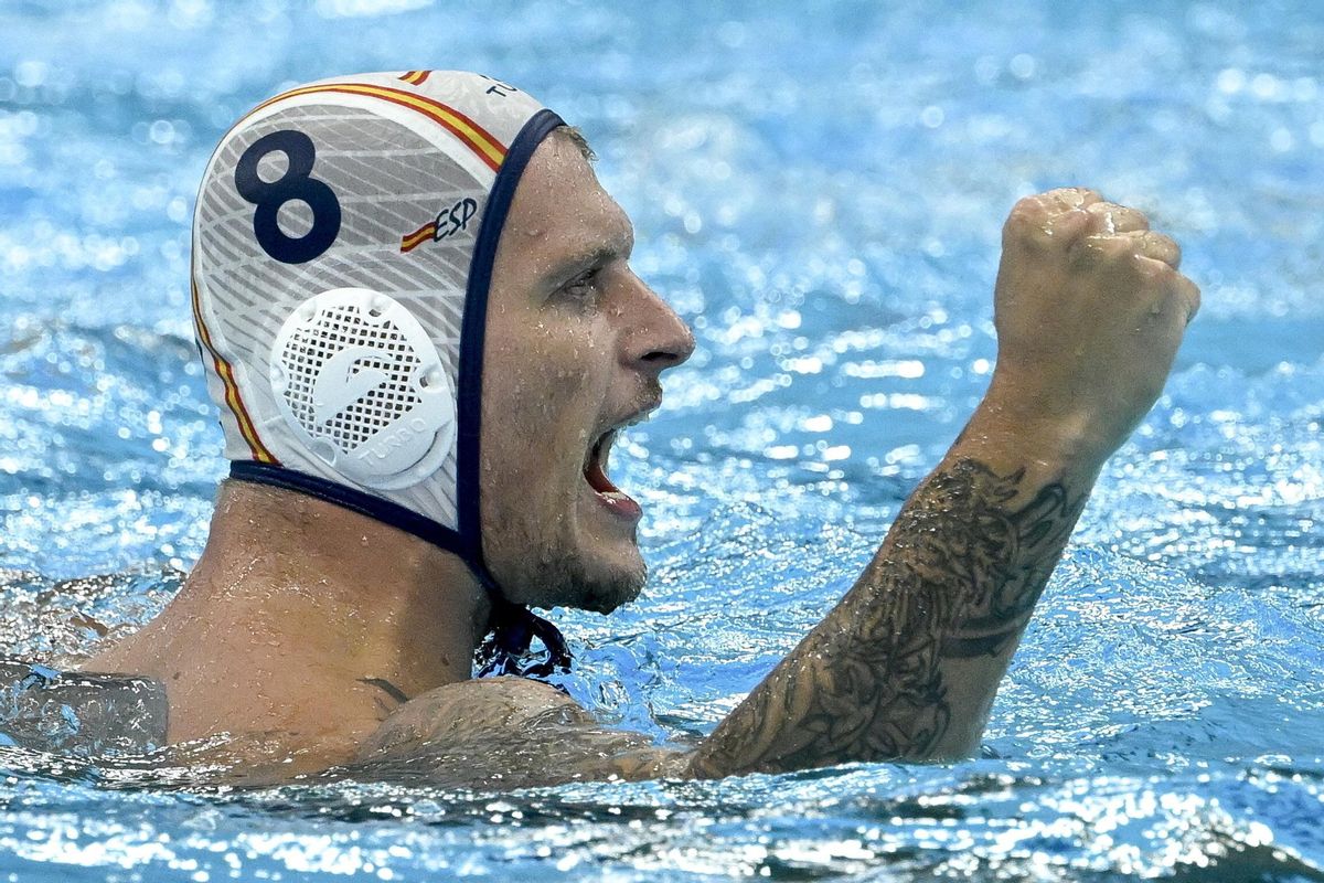 Sergi Cabanas, jugador de la selección española de waterpolo, durante la victoria contra Hungría en Singapur.