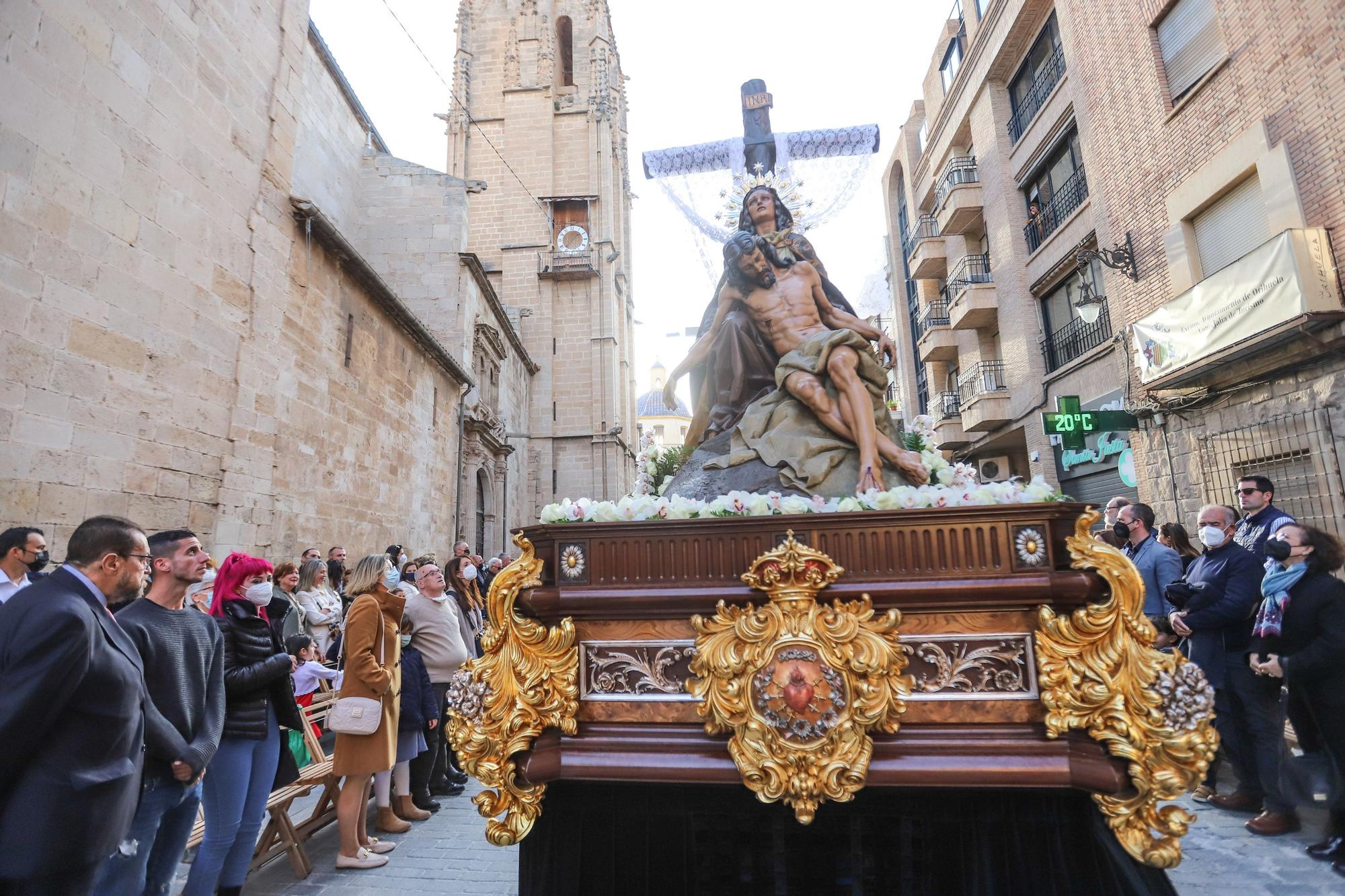 Procesión de Las Mantillas en Orihuela