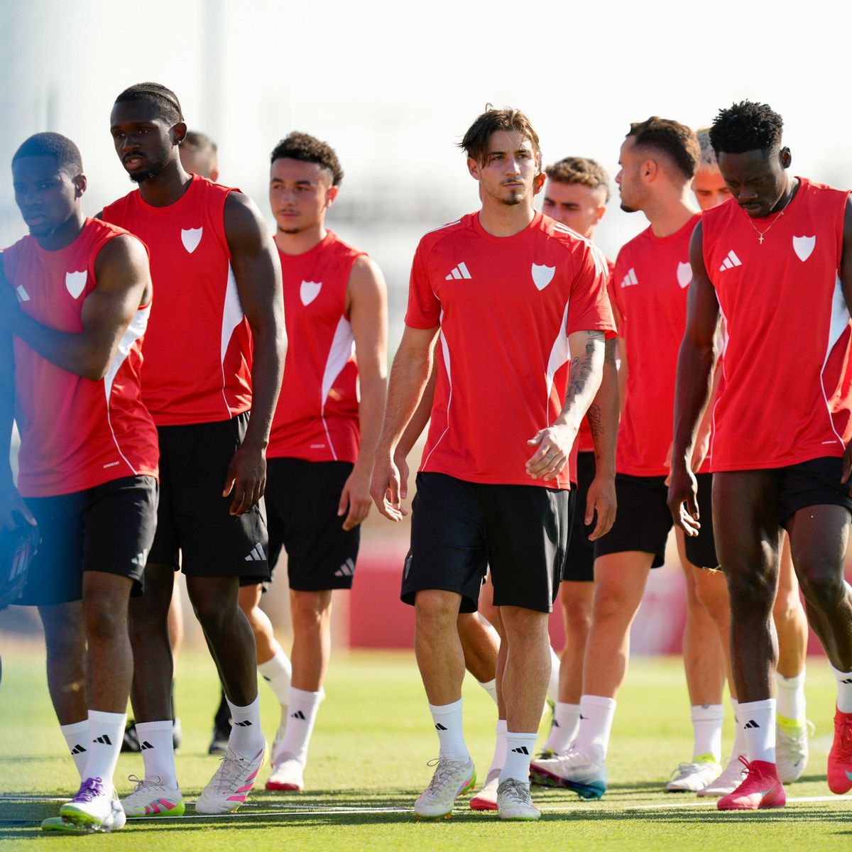 Entrenamiento del Sevilla FC este martes 8 de julio por la tarde en la CD José Ramón Cisneros Palacios