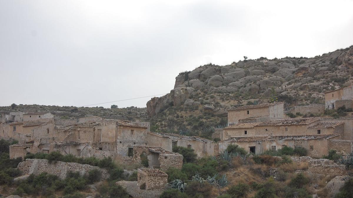 Panorámica de la pedanía abandonada de Marchalicos Viñicas en la provincia de Almería. /El Correo