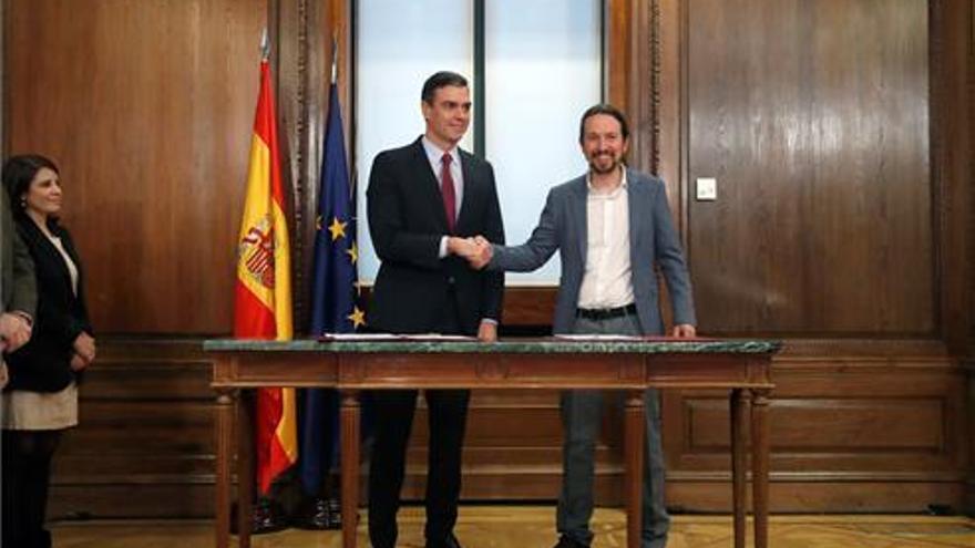 PSOE y Podemos firman su programa de Gobierno: &quot;Queremos diálogo y acuerdo&quot;
