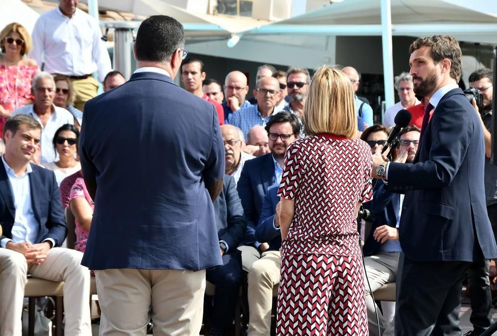 Encuentro de Pablo Casado (PP) con hoteleros en el sur de Gran Canaria