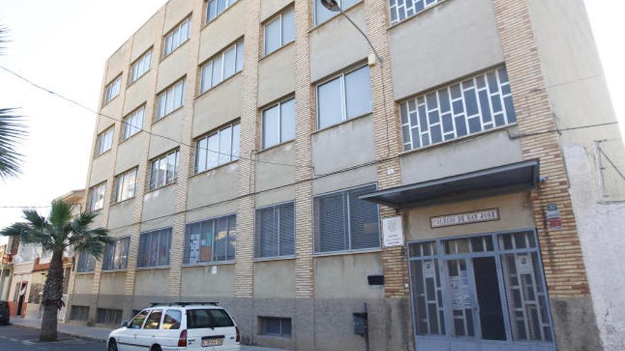El colegio concertado San José tiene 350 alumnos.