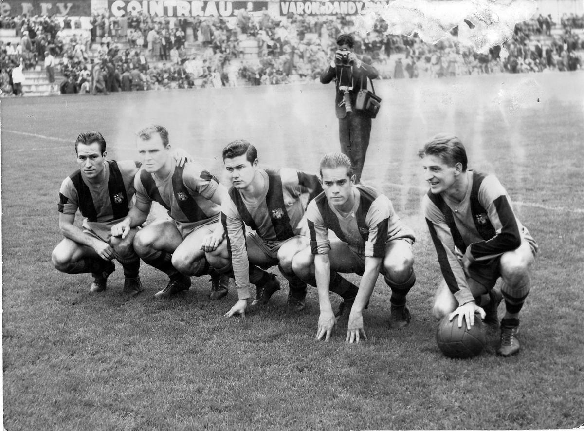 Imagen de la Liga en la temporada de 1960. De izquierda a derecha, Tejada, Kubala, Eulogio Martínez, Luis Suárez y Czibor.
