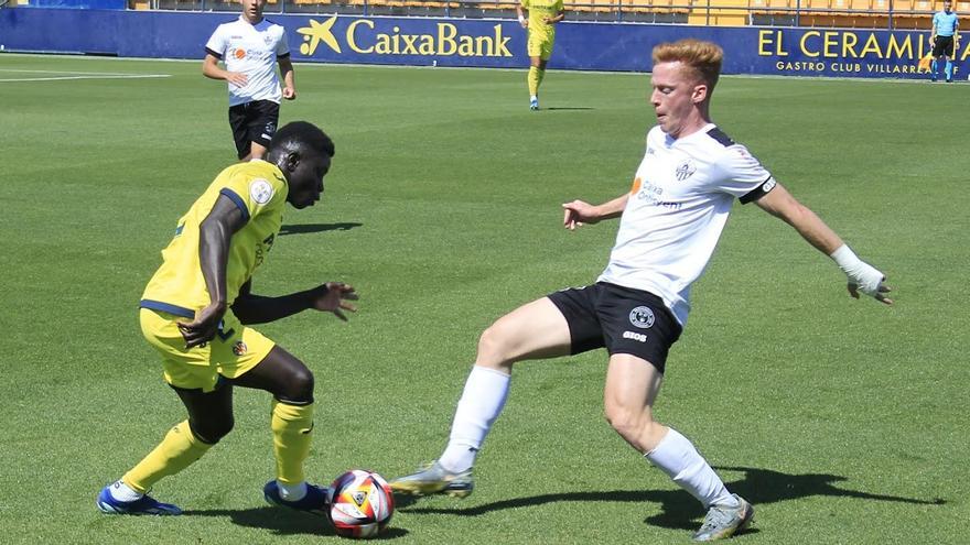 El Ontinyent 1931 en el partido ante el Villarreal C.