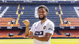 Danjuma: "Yo he crecido con el Valencia CF ganando muchos títulos"