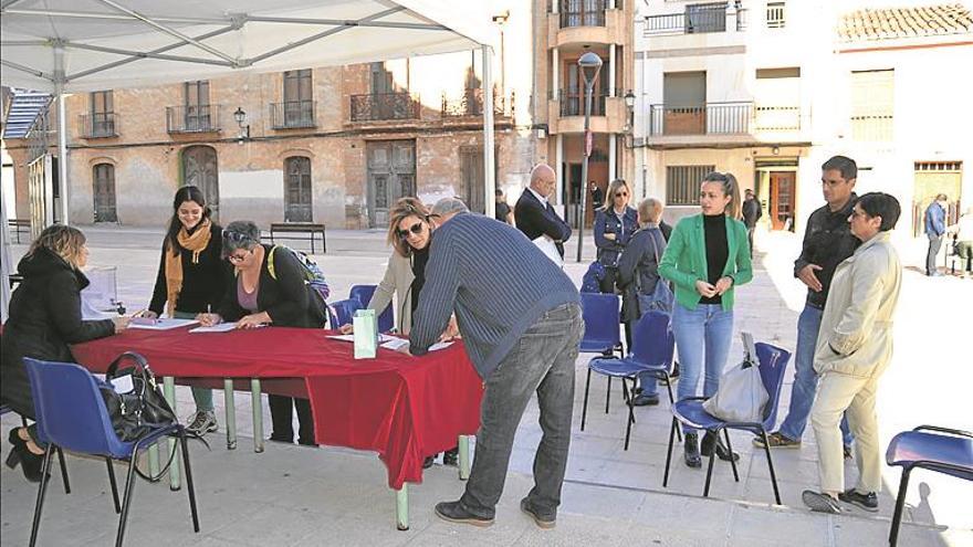 La Vall mejora la zona de la Torre de Benizahat para hacerla más visible