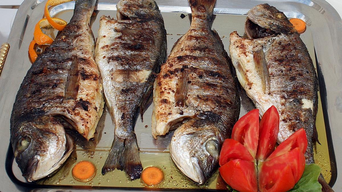 El pescado, un manjar que debemos consumir mucho, pero con precaución