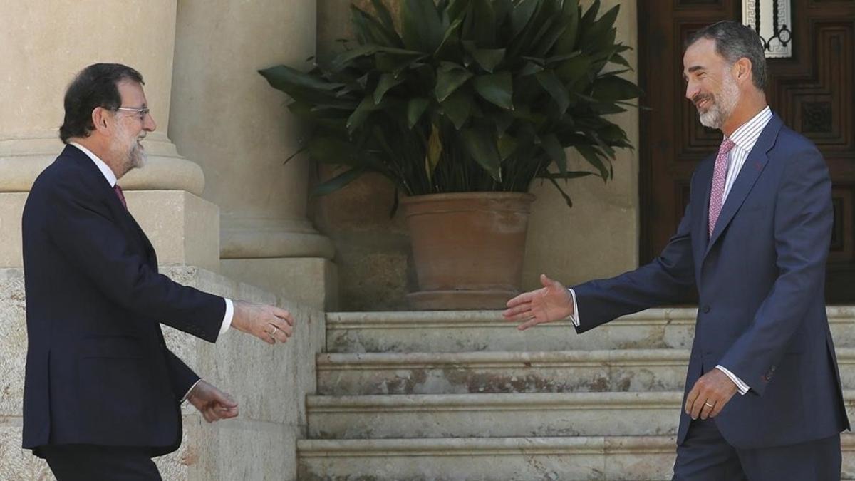 Rajoy y el rey Felipe VI