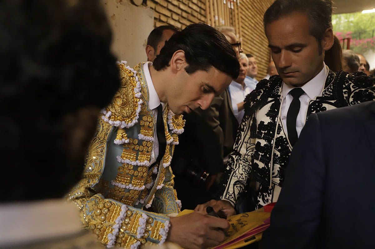 El aplazamiento de la corrida de Domingo Hernández en Córdoba, en imágenes