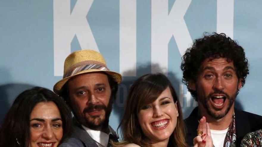 Desde la izquierda, Candela Peña, Luis Callejo, Natalia de Molina y Paco León, ayer en la presentación de la película. // Efe