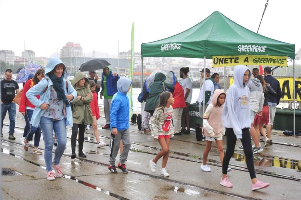 Así es el Rainbow Warrior de Greenpeace