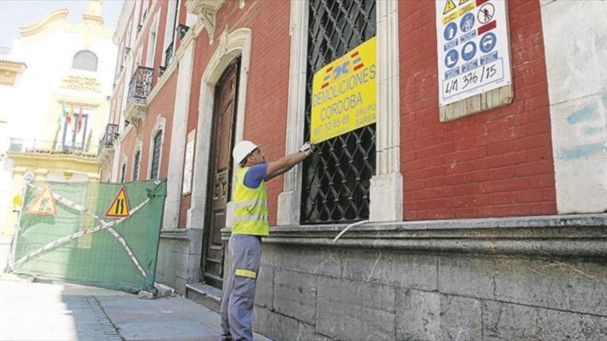 Comienza la obra en el edificio de Sevillana para construir un hotel