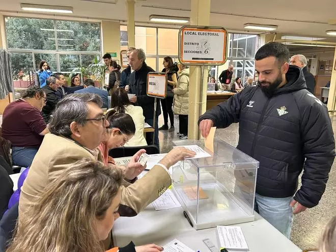 Las elecciones de Extremadura, en imágenes