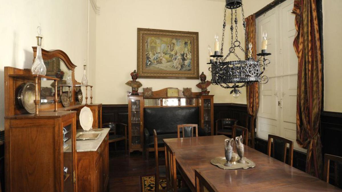 Comedor principal de la casa de Don Álvaro de Lalín. 