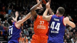 Semi Ojeleye, en un partido de Euroliga ante el Barça