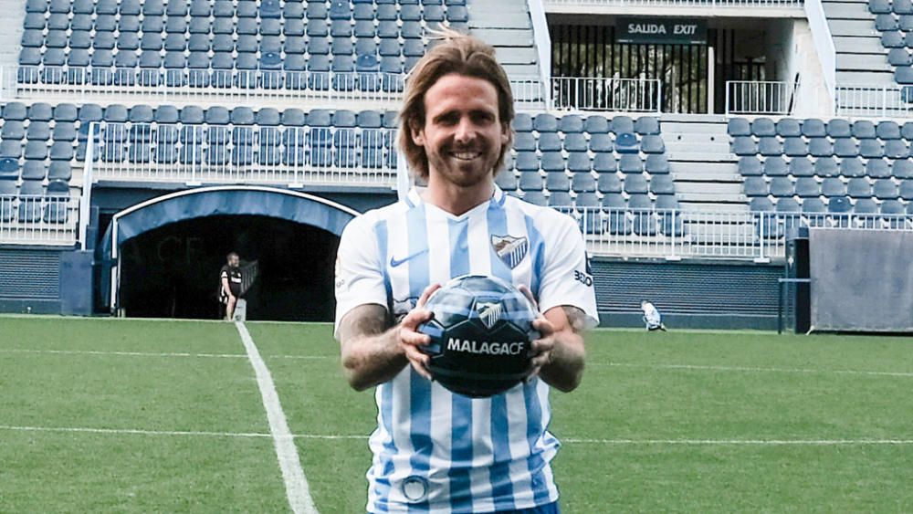 Aarón Ñíguez, presentado como nuevo jugador del Málaga CF