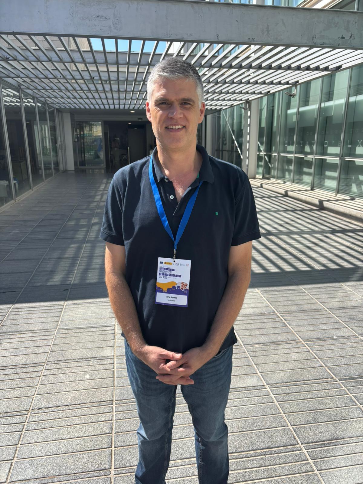 El investigador de Elche Jorge Sepulcre, en el centro de congresos de su ciudad, donde ha participado en el foro sobre enfermedades neurodegenerativas de la Fundación CIEN y la Fundación Reina Sofía