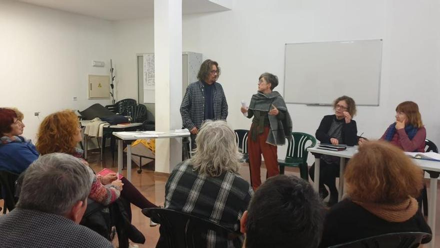 Asamblea general de la asociaciÃ³n de vecinos de El Terreno celebrada el jueves.