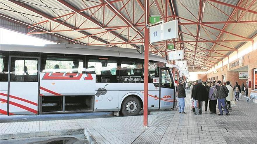 Viajar en autobús, desde el lunes será a demanda