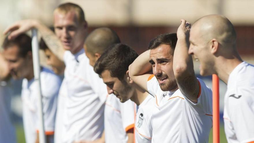 Los jugadores del Valencia han entrenado en Paterna