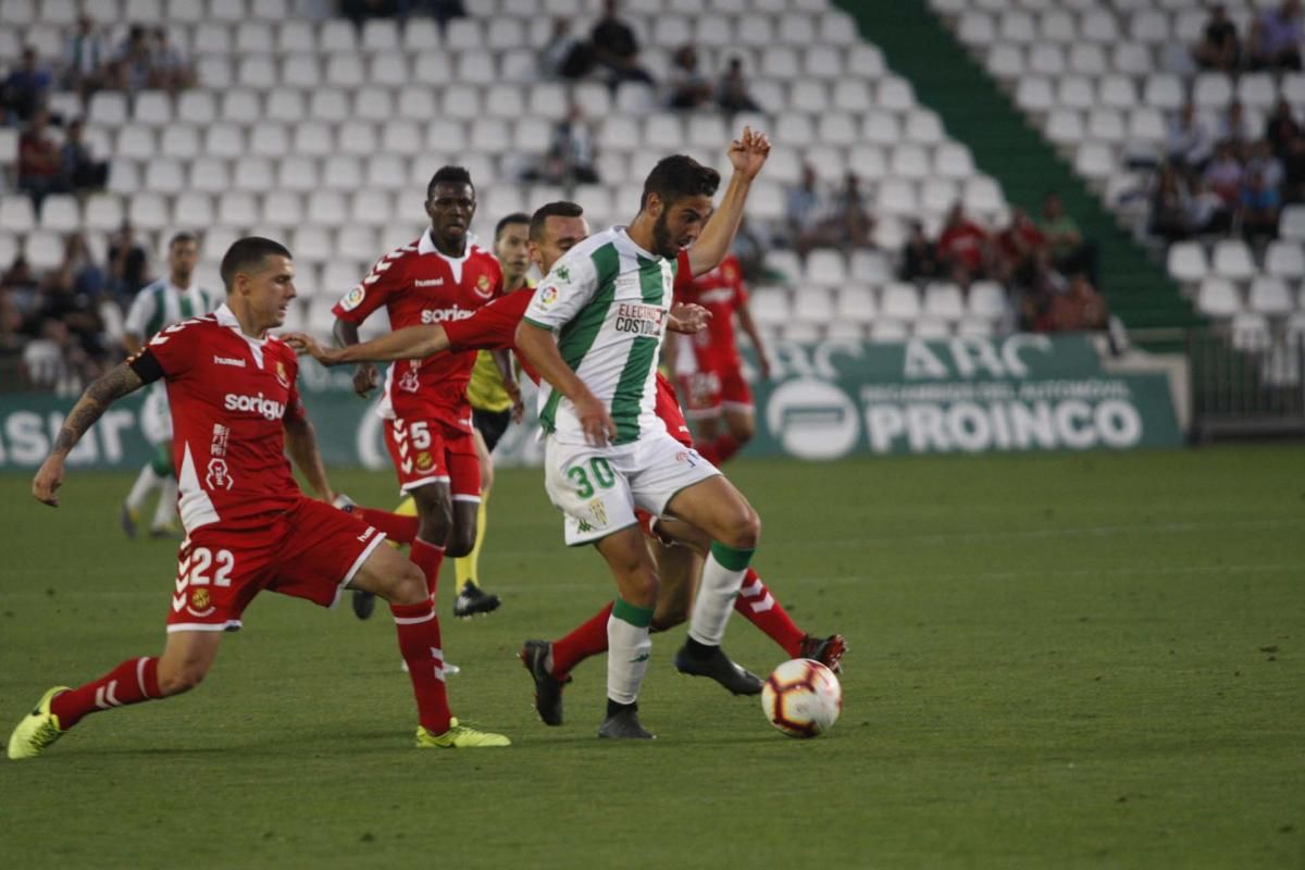 Las imágenes del Córdoba C.F.-Nastic